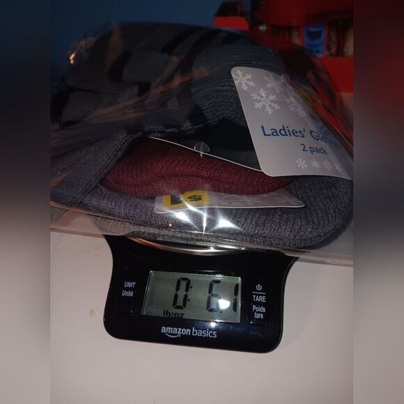 NWT Ladies One Size Winter Lot of 3 - Picture 7 of 7